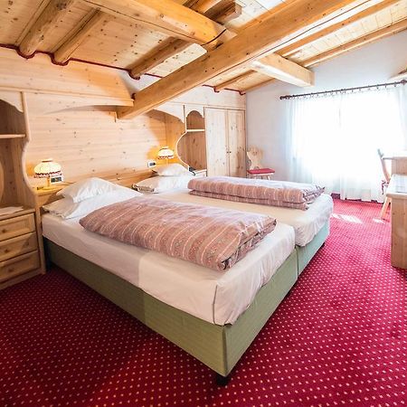 Hotel Garni Norma Madonna di Campiglio Ngoại thất bức ảnh