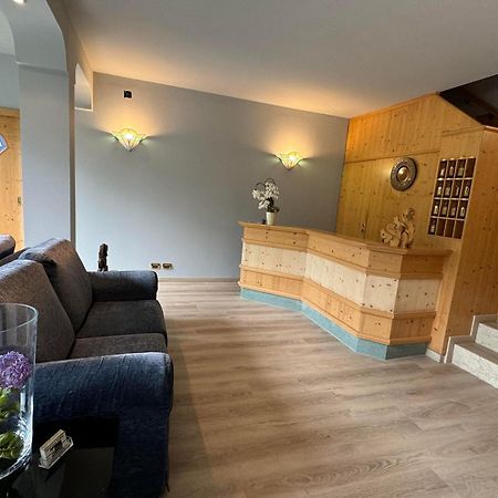 Hotel Garni Norma Madonna di Campiglio Ngoại thất bức ảnh