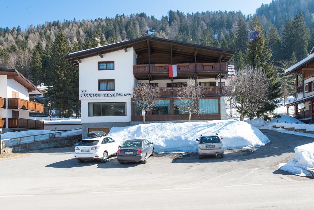 Garni Norma Hotel Madonna di Campiglio Ngoại thất bức ảnh