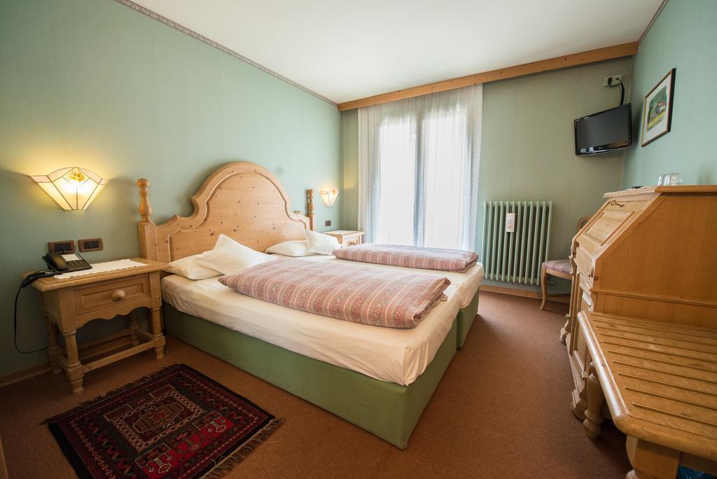 Hotel Garni Norma Madonna di Campiglio Phòng bức ảnh